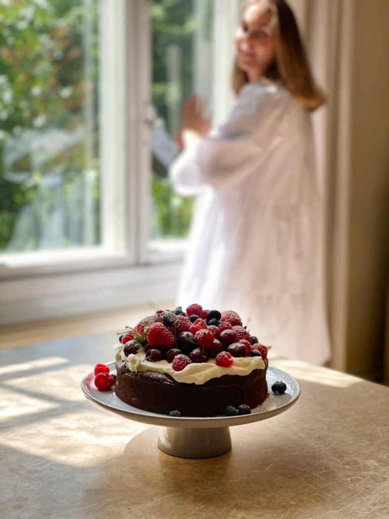 Täyteläinen (taivaallinen) suklaakakku