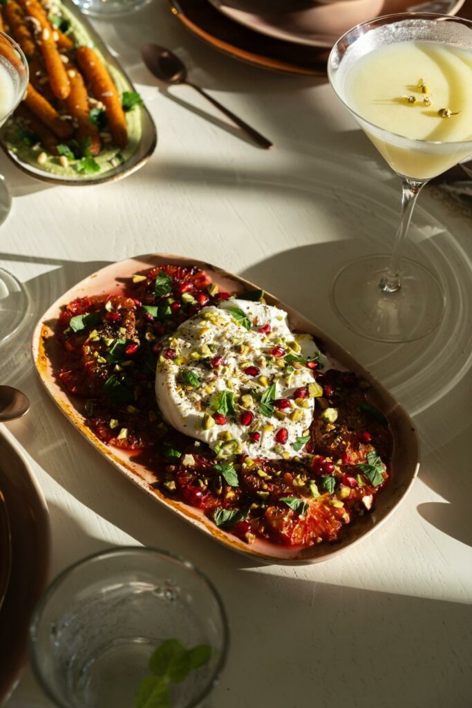 Burrata-veriappelsiinisalaatti