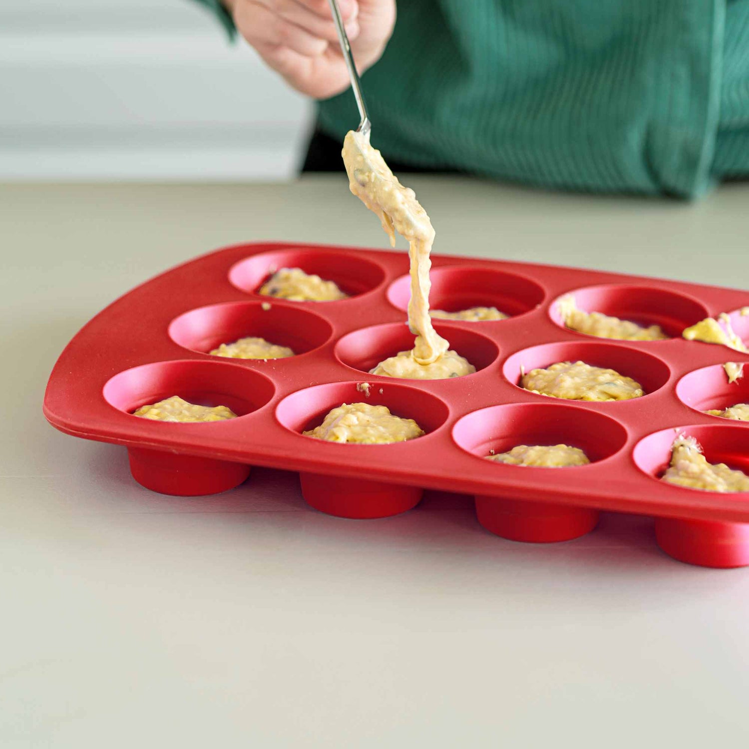 MUFFINSSIVUOKA 12 kuppia silikoni