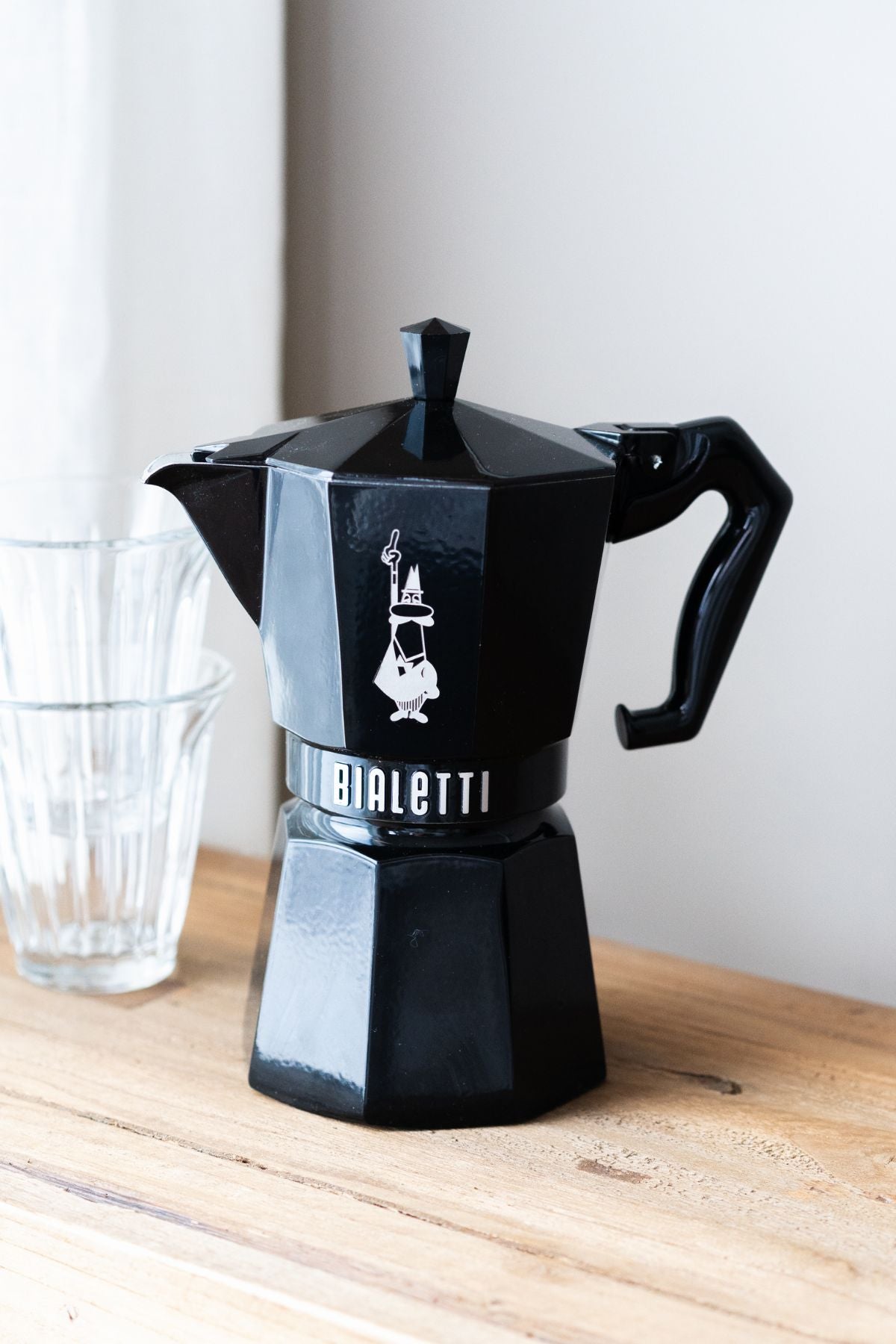 ESPRESSO PAN 6 cups Moka Exclusive, Black