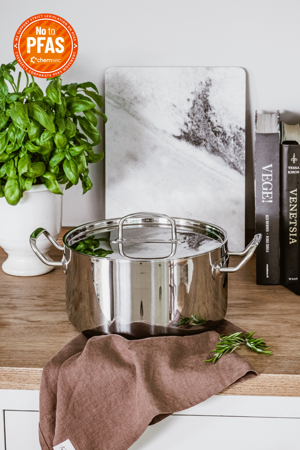 POT WITH LID 24 cm 5,5 L Steely Classic Triply