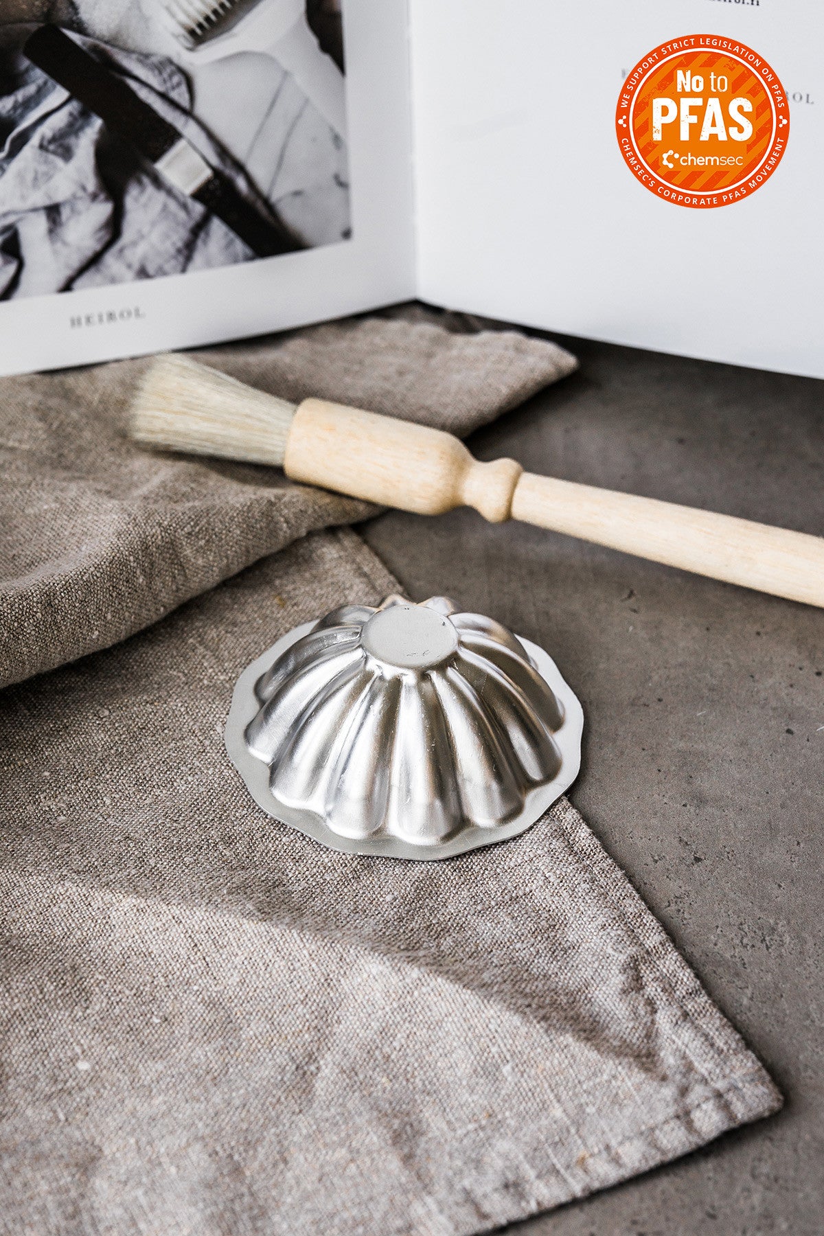 HYYTELÖVUOKA alumiinia 8 cm