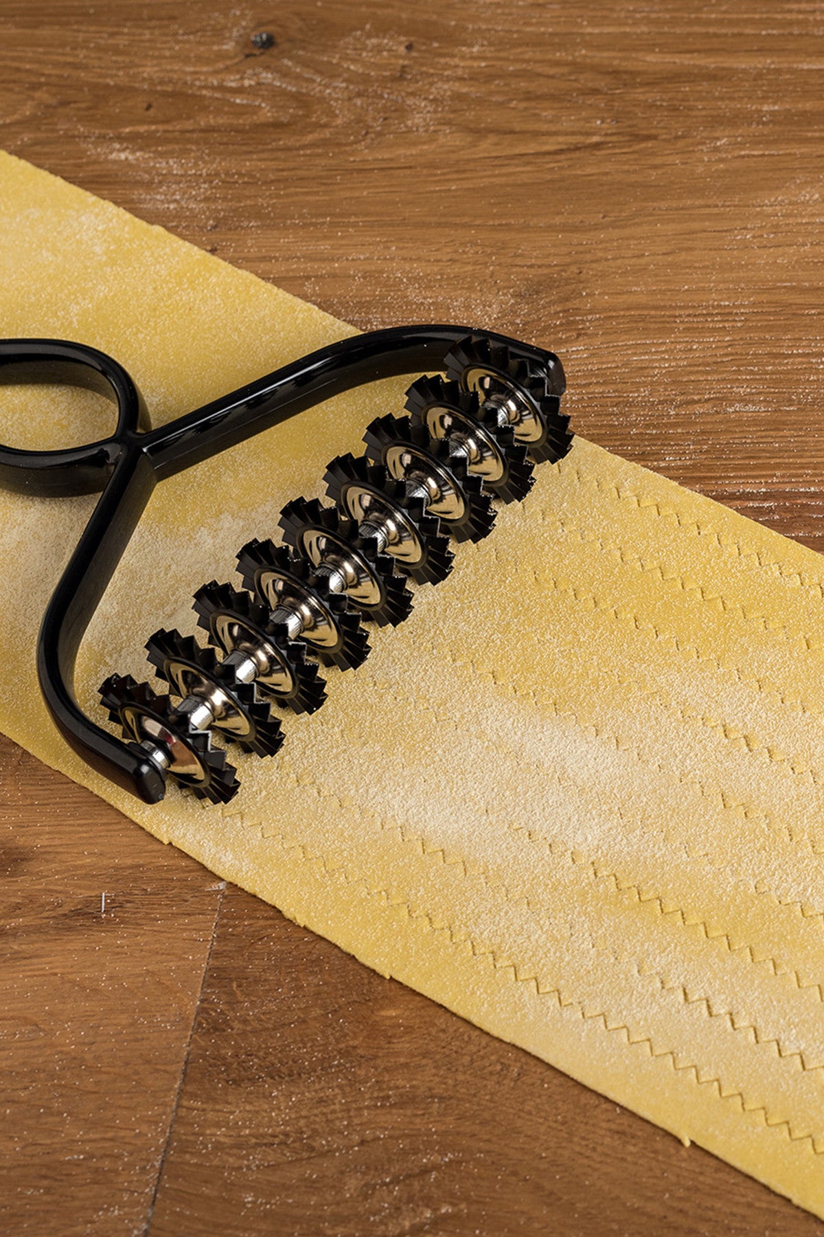 PASTAPYÖRÄ musta, Marcato