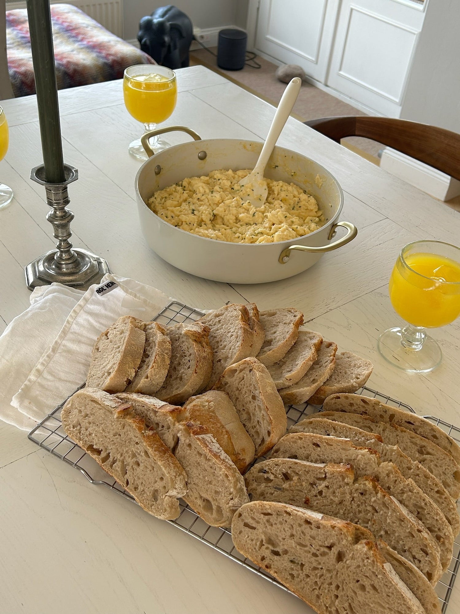 Näin teet hapanjuuren