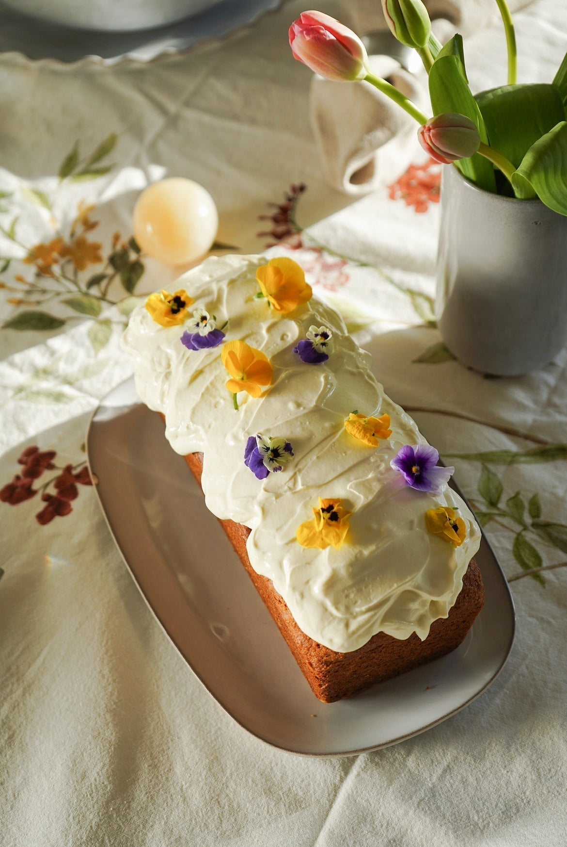 Porkkana-banaanileipä