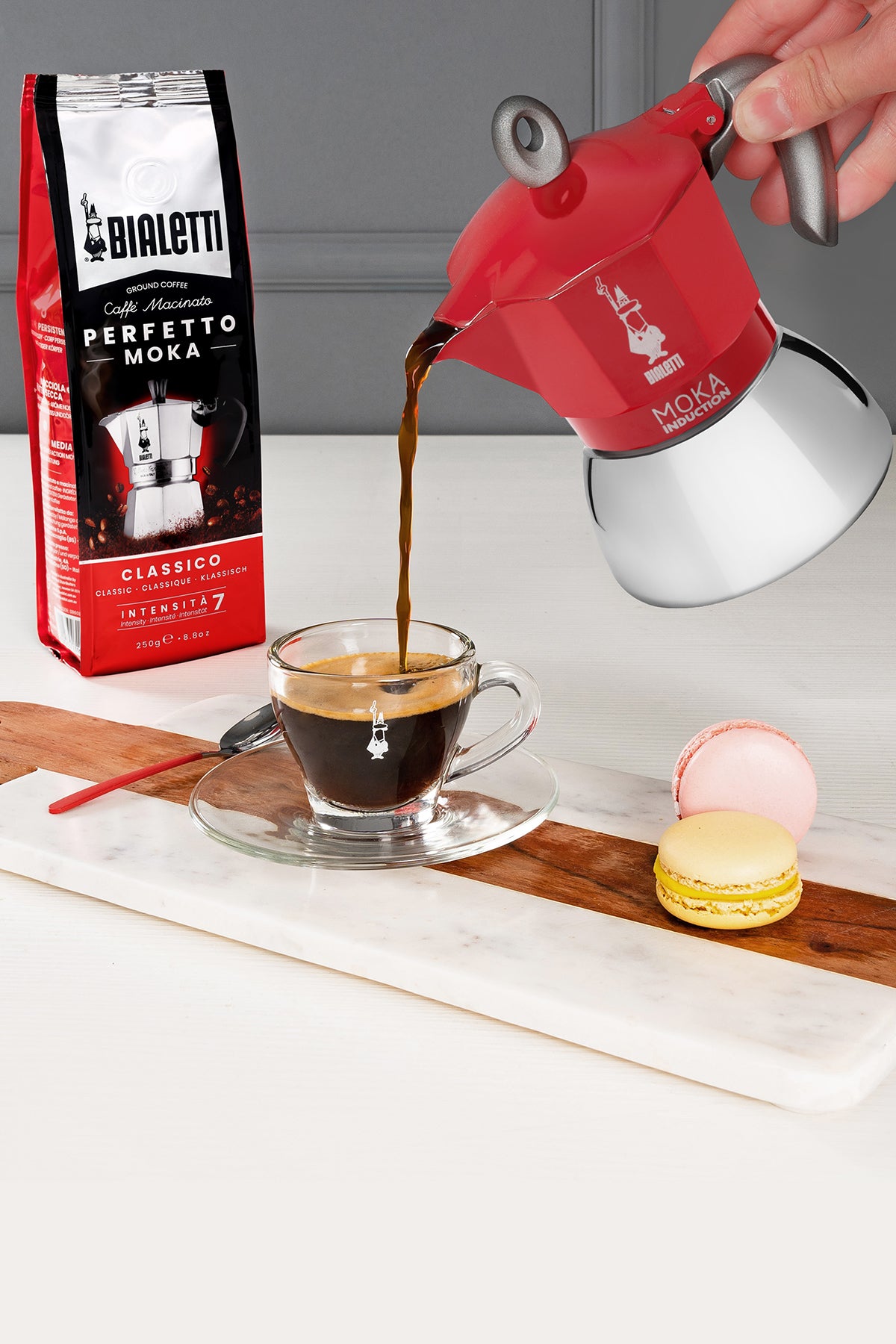 ESPRESSOKEITIN 4 k. Moka Induction Red 4 kuppi / Punainen