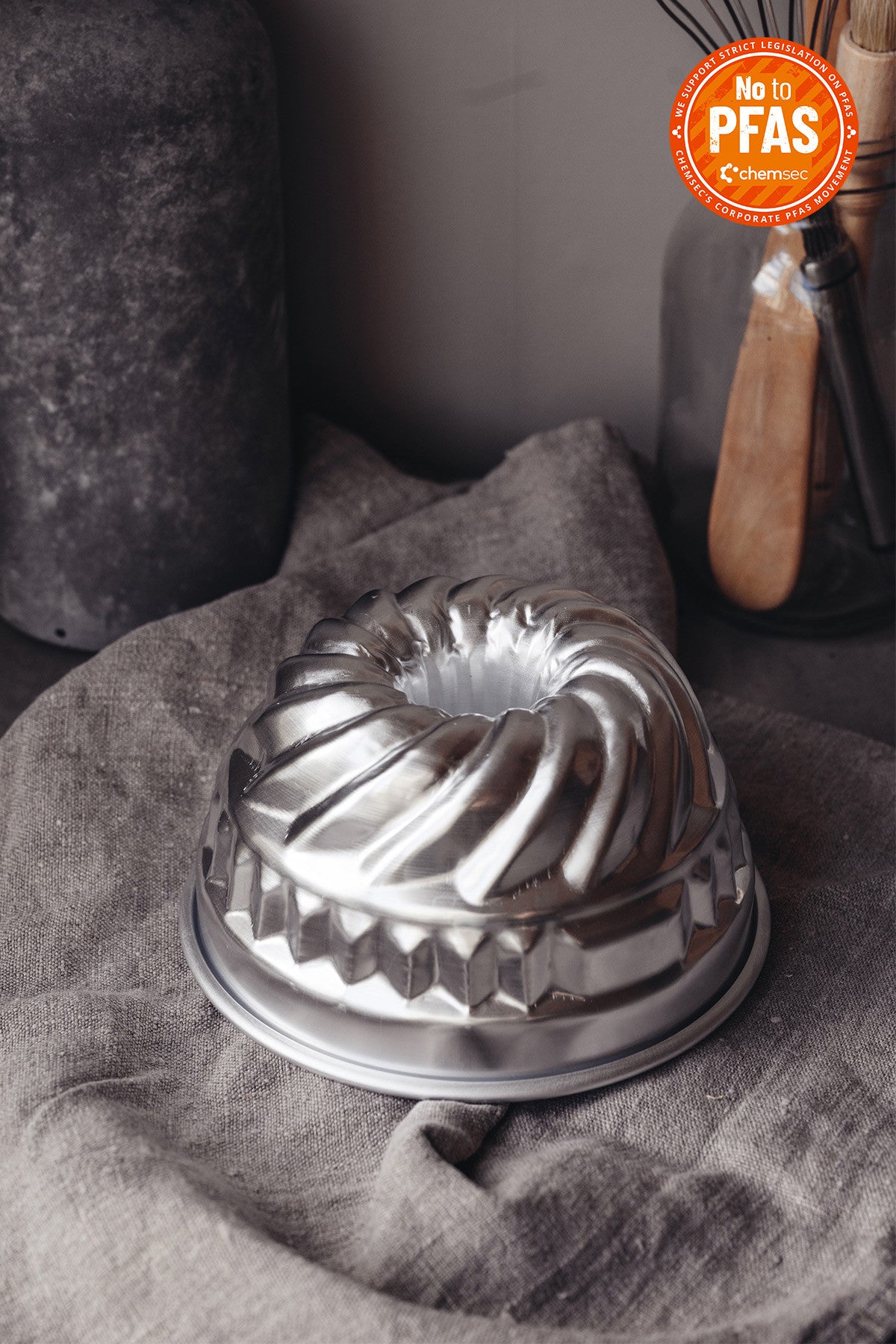 FLUTED CAKE PAN aluminium 16 cm 1,4 L